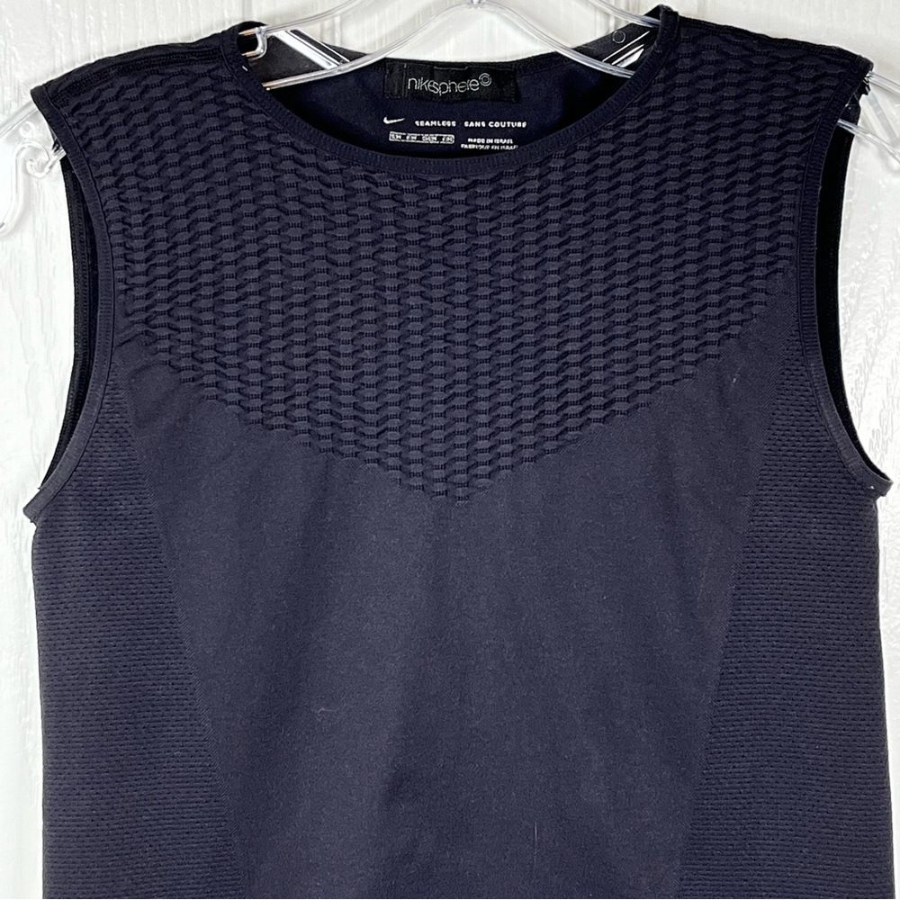 Nike Sphere Black Seamless Tank Top Sz S Athletic